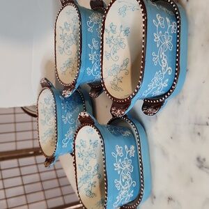 Temptations | Floral Lace Light Blue 10oz with Trivet Set of 4